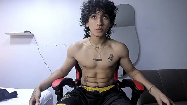 Snapshot of JackesTaylor chatting on December 21, 2025, 4:52 am JackesTaylor online show from December 21, 2025, 4:52 am