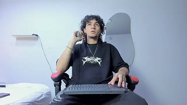 JackesTaylor online show from May 15, 2026, 5:58 am