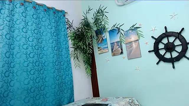 eladyrous98 online show from January 12, 2026, 1:05 pm