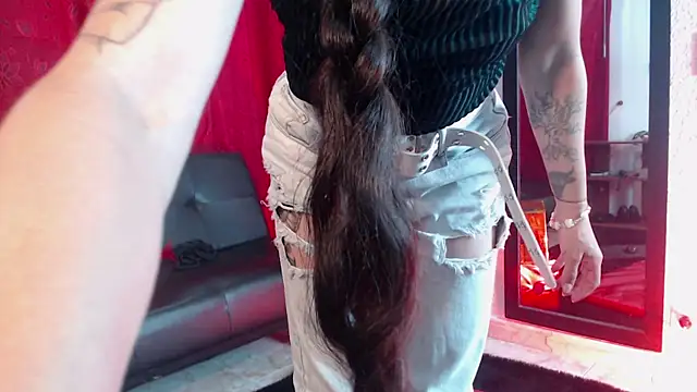 Samy Hoops online show from December 18, 2025, 7:31 pm