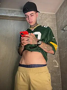 samm4044 online show from December 14, 2025, 12:27 am