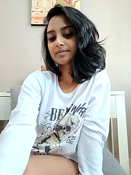 Snapshot of littlemissdevil69 chatting on February 28, 2026, 8:04 am littlemissdevil69 online show from February 28, 2026, 8:04 am