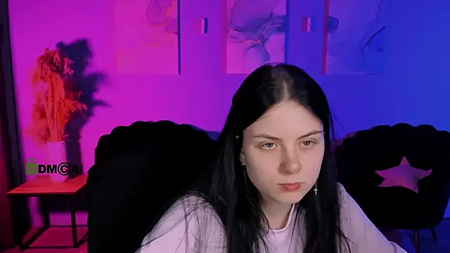 foxy tease  online show from April 26, 2026, 9:23 pm