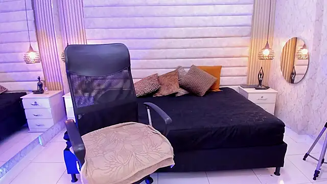 VictoriaaBlair online show from April 2, 2026, 6:49 pm