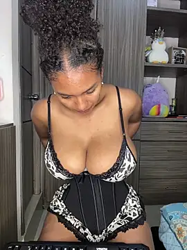 Mia sweet80 online show from October 18, 2025, 2:58 am