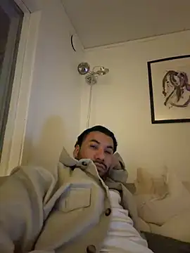 latina-pene online show from February 5, 2026, 7:18 pm