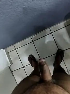 Leofj007 online show from November 16, 2025, 5:13 am