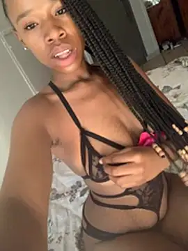 Snapshot of pureev23Bigmomma chatting on February 25, 2026, 6:56 am pureev23Bigmomma online show from February 25, 2026, 6:56 am