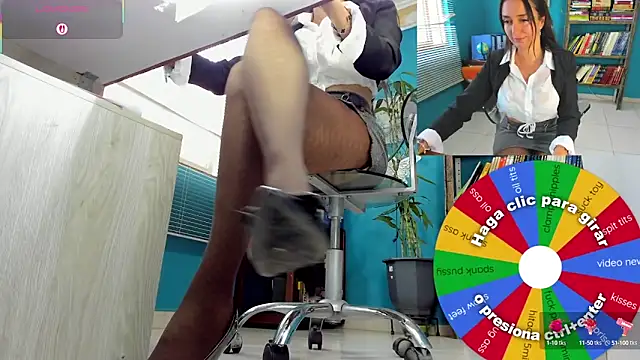 swmilena hot  online show from September 8, 2025, 5:12 pm