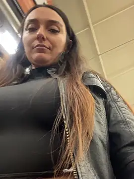 swmilena hot  online show from November 28, 2025, 8:00 pm