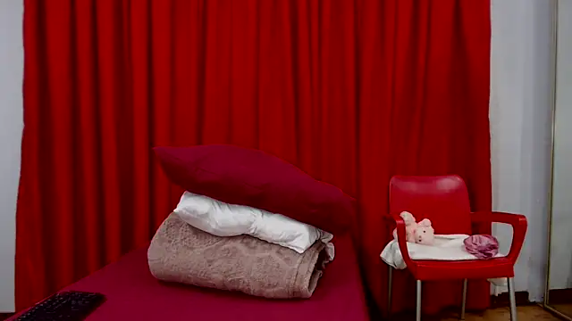 SexyBustyBoobs online show from October 28, 2025, 4:05 am