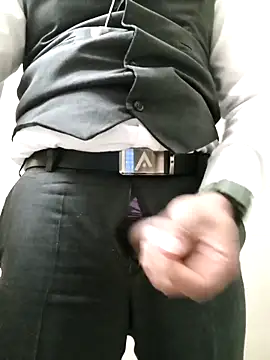 PROMYLOVE online show from April 6, 2026, 2:53 am