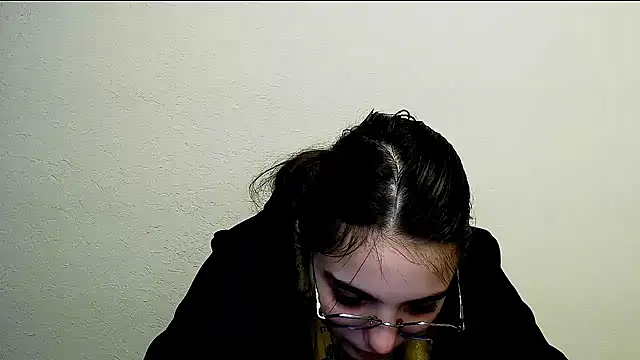 Sun Shine   online show from December 18, 2025, 7:03 am