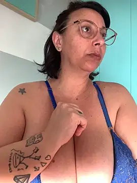 LupeLok online show from September 17, 2025, 6:09 pm