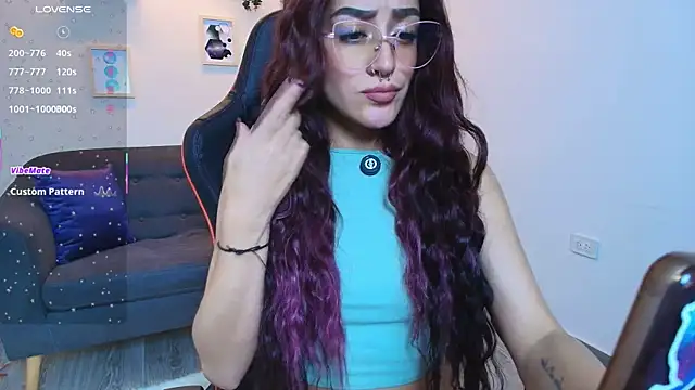 ViolethRosse online show from September 30, 2025, 8:36 pm