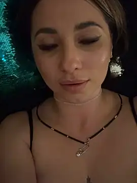 Adelina Fan online show from February 12, 2026, 10:27 pm