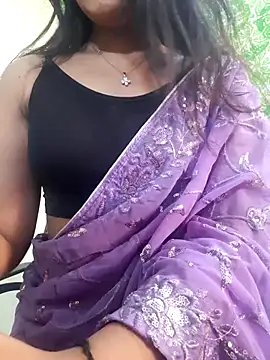 Snapshot of Monalisa670 chatting on September 21, 2025, 7:43 am Monalisa670 online show from September 21, 2025, 7:43 am