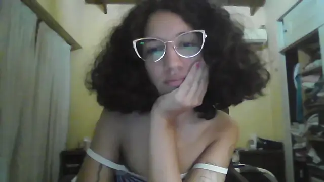 loliporomero online show from February 4, 2026, 12:16 am