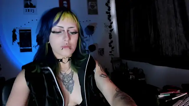 kattusauruss online show from January 10, 2026, 10:25 pm