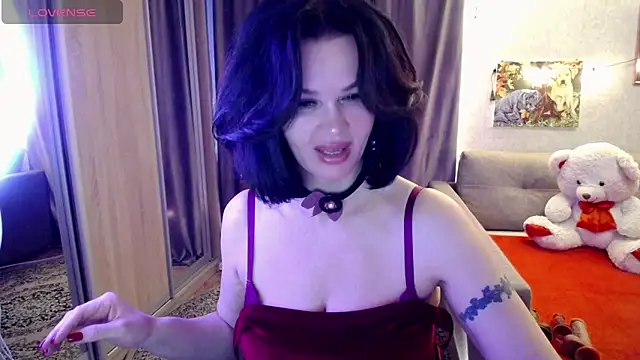 CollenRodrigezz zz online show from February 14, 2026, 1:08 pm