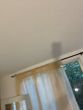Amy ruizz online show from June 10, 2026, 11:20 am