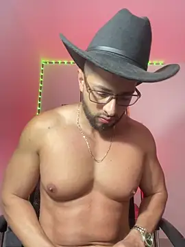 magnumchris online show from April 11, 2026, 9:52 pm