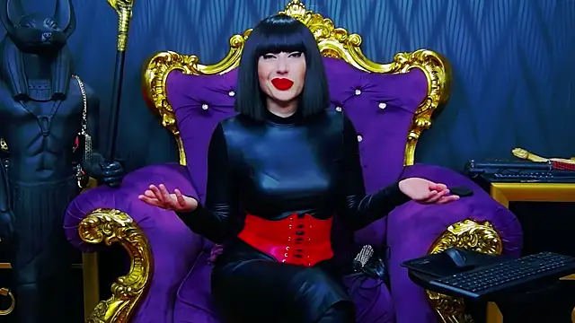 LaraMaeve online show from November 23, 2025, 6:24 am