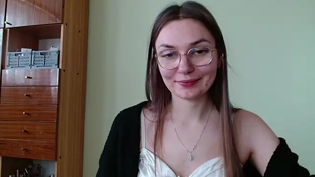 LooveELLYx online show from January 24, 2025, 10:53 am