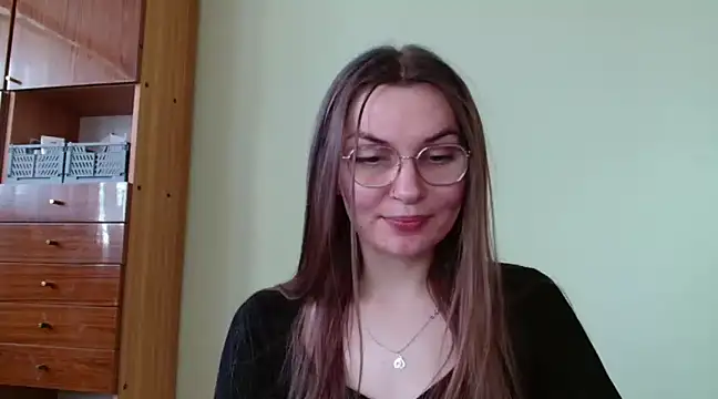 LooveELLYx online show from January 31, 2025, 11:46 am