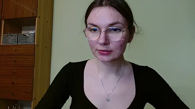LooveELLYx online show from February 26, 2025, 8:54 pm