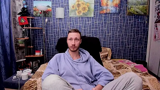 Snapshot of CuteBoy228 chatting on February 3, 2026, 10:48 pm CuteBoy228 online show from February 3, 2026, 10:48 pm