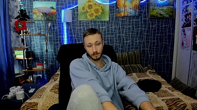 Snapshot of CuteBoy228 chatting on February 13, 2026, 10:33 am CuteBoy228 online show from February 13, 2026, 10:33 am