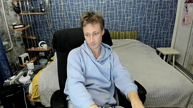 CuteBoy228 online show from April 15, 2026, 7:58 pm