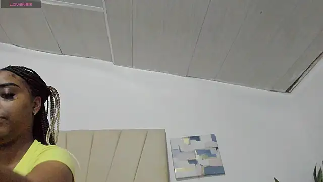 Snapshot of Sophia_Ebony chatting on June 9, 2026, 12:28 pm Sophia Ebony online show from June 9, 2026, 12:28 pm