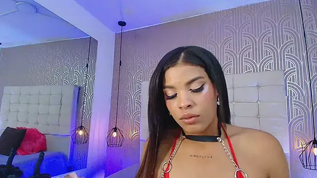 LexieBloom online show from April 17, 2026, 3:53 am