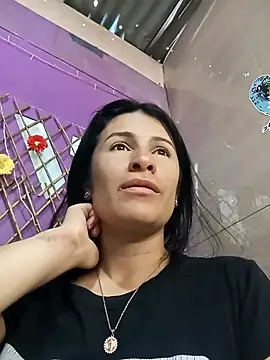 karinnahotdirty online show from September 19, 2025, 6:30 pm