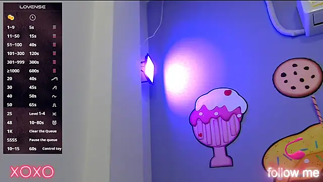 Snapshot of skinnykalitzo18 chatting on February 28, 2026, 2:29 pm skinnykalitzo18 online show from February 28, 2026, 2:29 pm