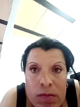 Hanna Kieran online show from October 4, 2025, 2:20 am