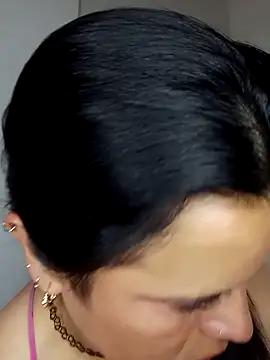 Hanna Kieran online show from October 15, 2025, 3:17 am