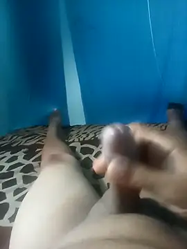 cora08 online show from November 9, 2025, 10:30 pm