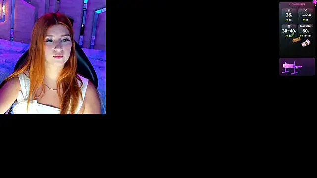 Snapshot of LizzieCutie_ chatting on May 27, 2026, 9:01 pm LizzieCutie online show from May 27, 2026, 9:01 pm