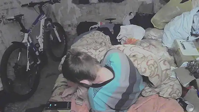 makarov1993 online show from October 27, 2025, 9:46 am