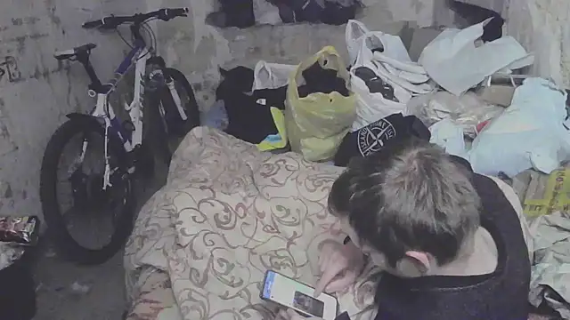 makarov1993 online show from November 2, 2025, 9:39 pm