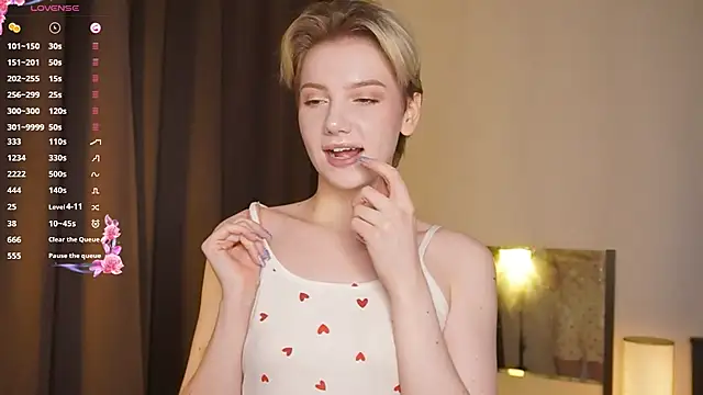 MaeEversley online show from March 1, 2026, 5:42 am