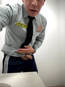 Manu0586 online show from September 23, 2025, 4:15 am