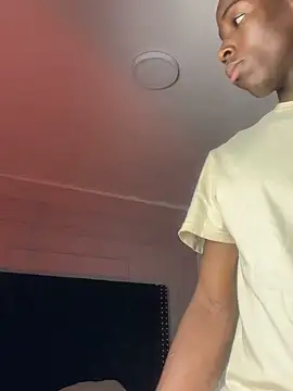 CharlesBrown  online show from September 9, 2025, 11:43 am