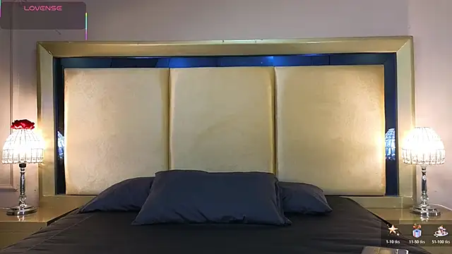 Snapshot of CharlesBrown_ chatting on February 4, 2026, 3:51 pm CharlesBrown online show from February 4, 2026, 3:51 pm