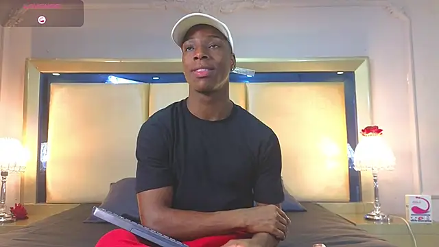 Snapshot of CharlesBrown_ chatting on February 20, 2026, 1:44 pm CharlesBrown online show from February 20, 2026, 1:44 pm