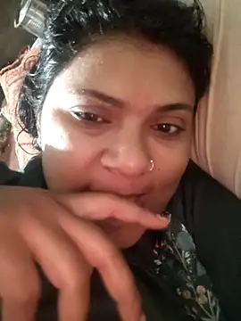 Snapshot of couple_71 chatting on April 8, 2026, 3:50 am couple 71 online show from April 8, 2026, 3:50 am