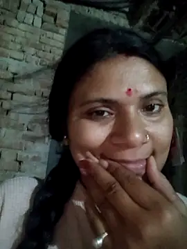 Snapshot of couple_71 chatting on April 15, 2026, 3:30 pm couple 71 online show from April 15, 2026, 3:30 pm